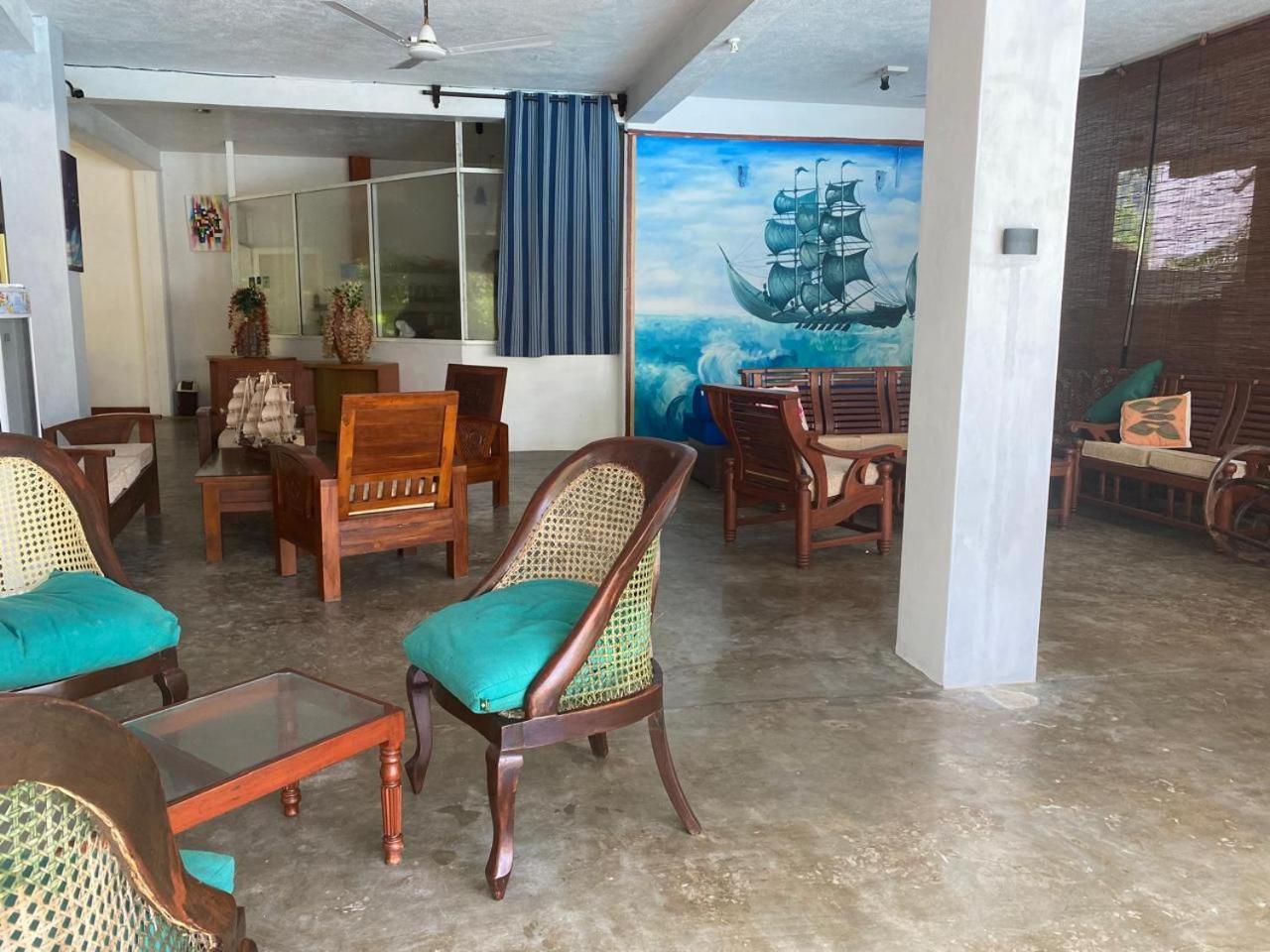 Mother'S Place Nimala Hikkaduwa Exterior foto